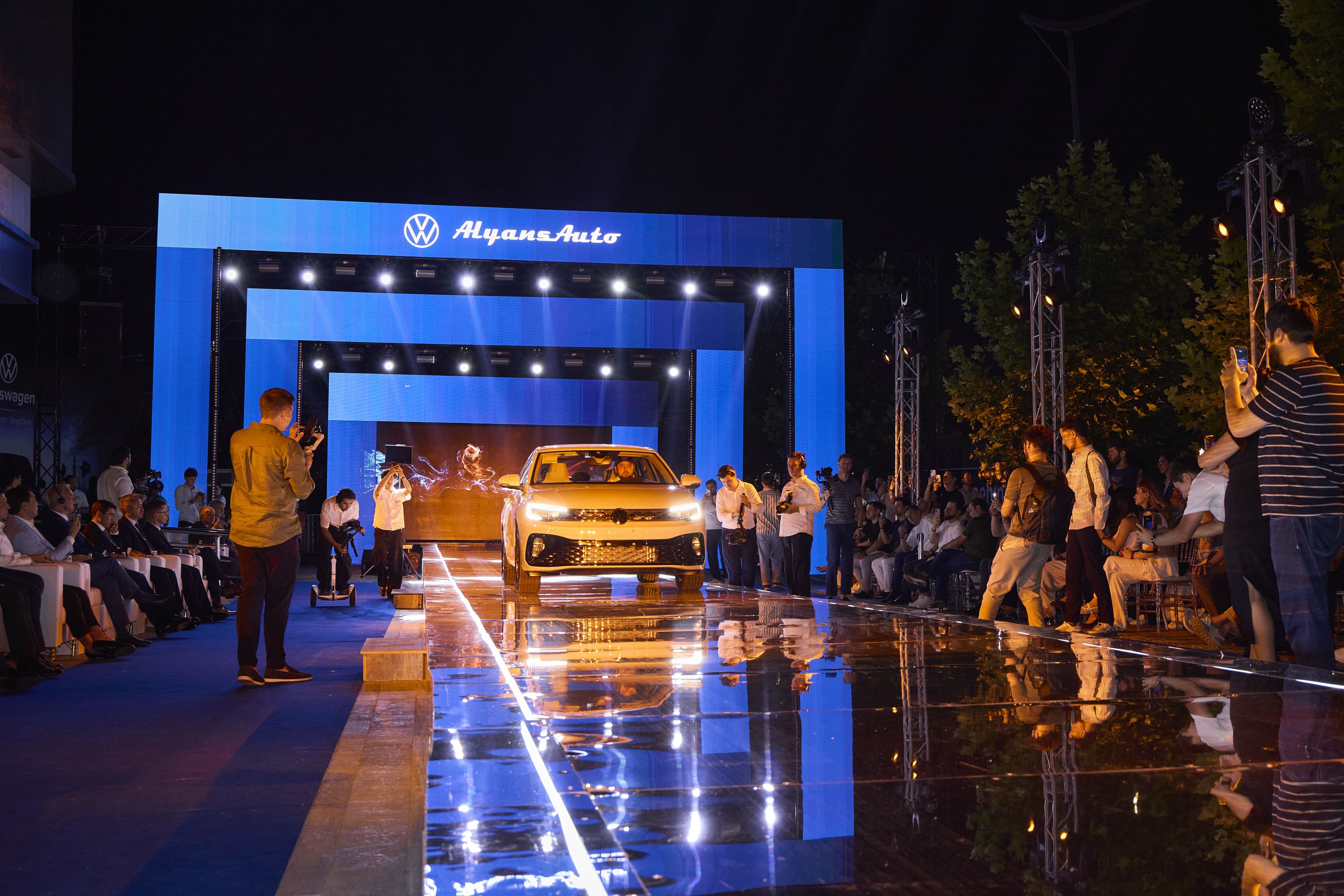Об Tashkent City 1